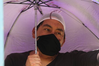 Steven Pazmiño se  recupera de sus heridas.