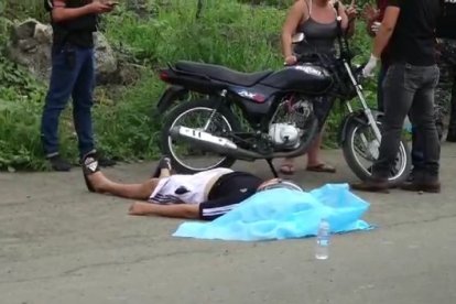 Jhonny Bowen Briones, asesinado en el puente del sector El Guabito.