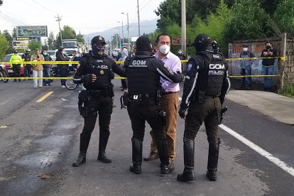 El padre del motociclista casi se desmaya cuando se enteró de lo que pasó con su hijo.