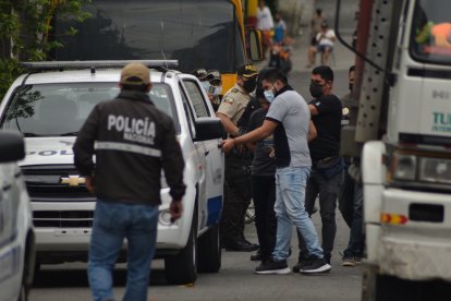 Un sospechoso fue detenido para investigaciones.