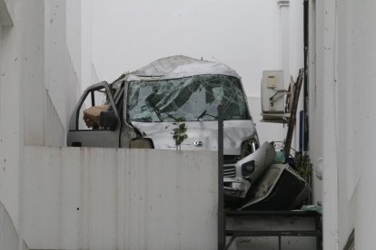 Los ocupantes de este vehículo fueron hospitalizados.