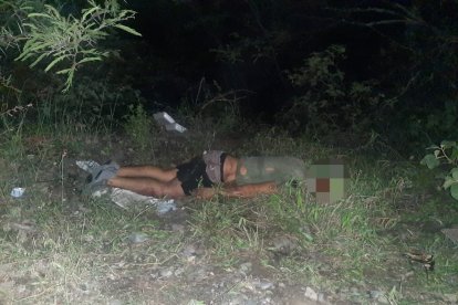 El cuerpo del joven quiteño fue trasladado hasta el Centro Forense de Loja.