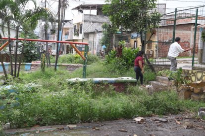El parque del bloque 7, que ganó un concurso, actualmente necesita reparaciones.