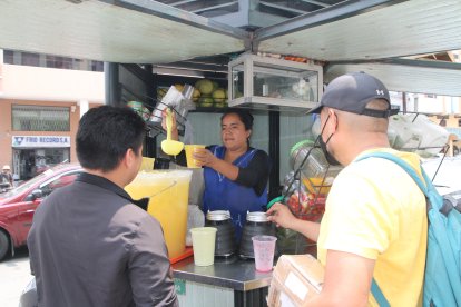 Con el billete arreglarán el exterior del quiosco que atienden desde hace siete años.