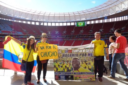 En el Mundial del 2014, en Brasil, le hizo un homenaje en los estadios al Chucho Benítez.