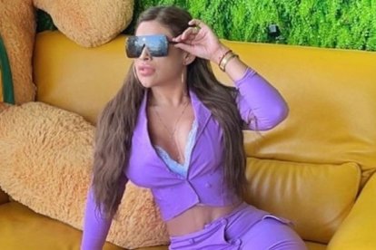 Selena Meza se cambió la prótesis debido a que una se le había encapsulado