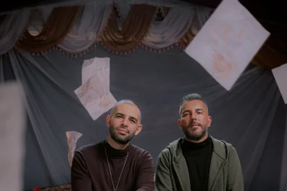 Alkilados compartió el proceso de grabación del tema con su creador.