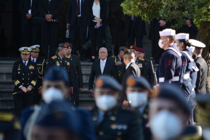 La mayoría de militares que dieron plata son de tropa, dijo el ministro Lara.