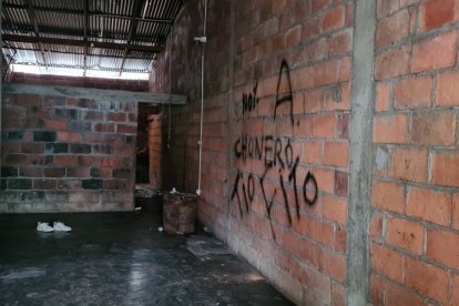 Dentro de este inmueble encontraron a los tres hombres asesinados.