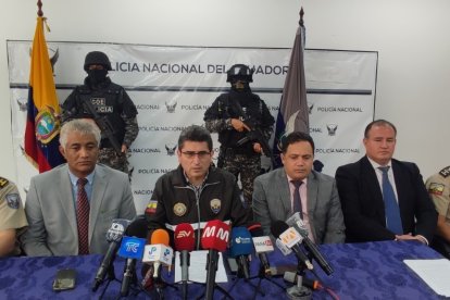 Freddy Sarzosa, director de la Unidad  de Muertes Violentas, explicó las pistas que tienen.