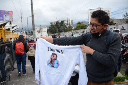 El comercio también se activó en los alrededores del coliseo.