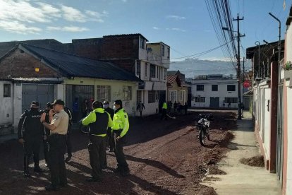 La calle donde apuñalaron a Párraga está en mantenimiento desde hace una semana por personal del  Municipio.