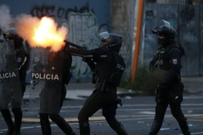 La policía se ha enfrentado a los manifestantes.