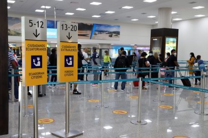 A pesar de las cancelaciones de vuelos, las 22 terminales aéreas del país están operativas.