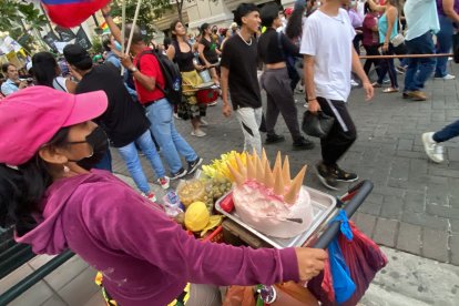 Piedad Yumitaxi dice aprovechar las manifestaciones para vender más de lo calculado.