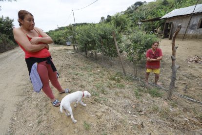 Familiares del presunto femicida aseguran que se trata de una calumnia.