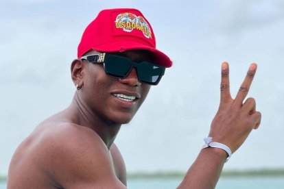 Pervis Estupiñán estuvo por Punta Cana, República Dominicana.