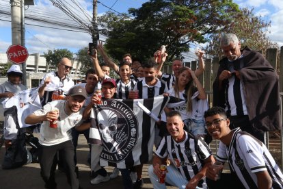 Los hinchas de Atlético Mineiro, llegaron desde temprano.