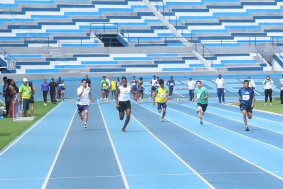 Las competencias del selectivo nacional se están desarrollando en la pista del estadio Modelo Alberto Spencer.