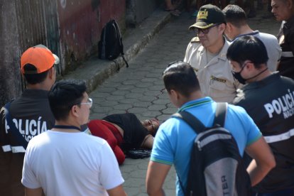 Un ‘pepazo’ acabó con la negra cleme. El 12 de julio, en la cooperativa 22 de Agosto, Clemencia Cabezas, alias Negra Cleme, una supuesta expendedora de droga, fue asesinada con un tiro en el cráneo.