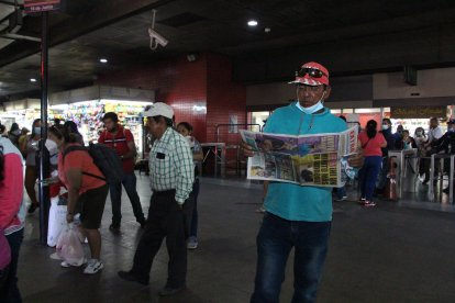 Nada de aburrimiento en su viaje de regreso a Naranjal. Luciano llevó su EXTRA.