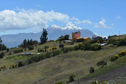 En medio de la belleza natural de esta zona afloran las necesidades.