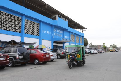 En una zona deportiva ocurrió un hecho violento.