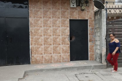 En la Isla Trinitaria el estallido de un explosivo también causó daños materiales. PERIODISTA :ANNY BAZAN FECHA : 22/08/2022 Agencia (ag-extra)