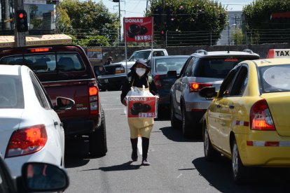 Margarita ya no saca la misma cantidad de donas para vender.
