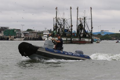 En un recorrido de EXTRA se pudo observar patrullajes de la Marina.