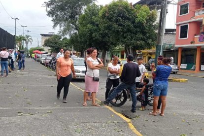 Familiares llevaron a los tres jóvenes fallecidos a Gallo Giro.