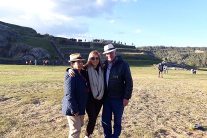 En el centro de la foto está Cristina Isabel, bautizada en honor a la fallecida monarca.