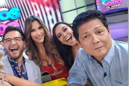 En ‘Vamos con todo’, Oswaldo Segura (dch.) compartió con Jorge Heredia (izqda.), Alejandra Jaramillo (centro) y Adriana la ‘Bomba’ Sánchez.