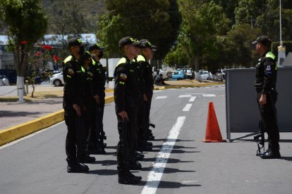 Ayer se suspendieron las actividades en la Escuela de Policía, mientras se investiga el caso.