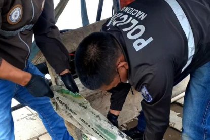 A esta piedra estaba atada la joven guayaquileña.