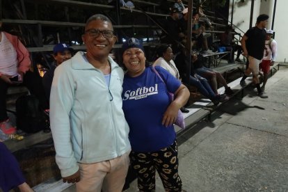 Euclides González y Ana Rengel siempre acompañan a Inyor a sus juegos.