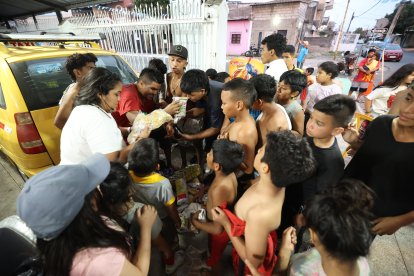 Los premios se los repartieron entre todos.