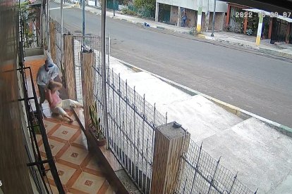 Cámara captó el momento.