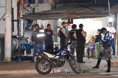 Momentos de terror se vivieron por el asesinato de dos hermanos en Santa Rosa.