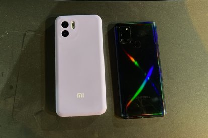 Estos dos celulares son parte de las evidencias.