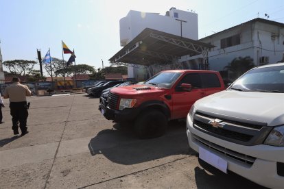 Roldán y quienes le daban custodia se movilizaban en carro de alta gama.