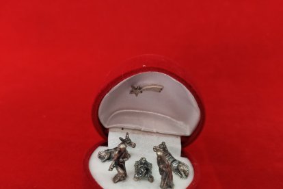 Para quienes gustan llevarlos consigo, los hay de bolsillo.