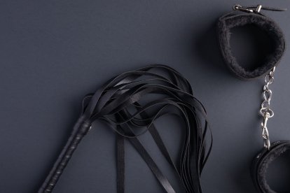 Las prácticas sexuales deben ser siempre consensuadas, incluso sin se dan como regalo.