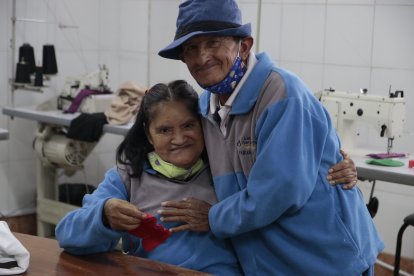 Rebeca es muy amiga de Fabiancito. Ella dice tener dos hermanos.