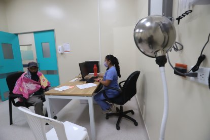 Para la doctora Ana, trabajar un 24 de diciembre no es  un sacrificio, más bien es su regalo.