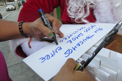 Entre los deseos más repetidos estuvo el amor o la unión entre los vecinos.