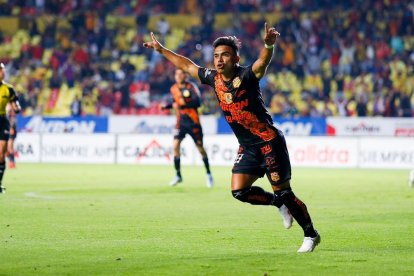 Jonny Uchuari llegó este 2022, por primera vez, al fútbol del exterior.