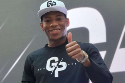 Gonzalo Plata, luego del Mundial de Catar, lanzó su línea de ropa deportiva.