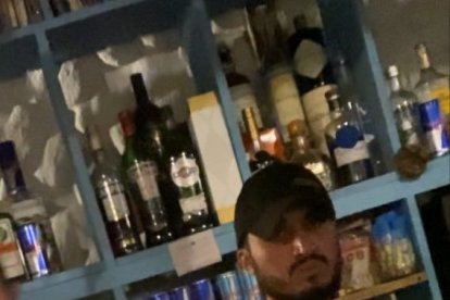 El sujeto trabajaba como bartender en un negocio de Palomino, Colombia.