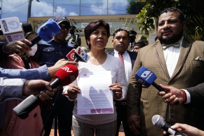 Elizabeth Otavalo, madre de Bernal,  presentó una acusación particular.